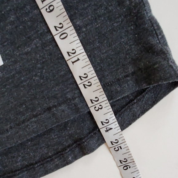 Friday apparel graphic tee size medium - Picture 6 of 7